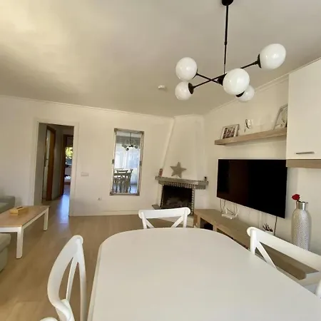 Apartbeach Xalets De * Salou